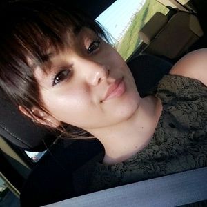 Meet your Posher, Aidee